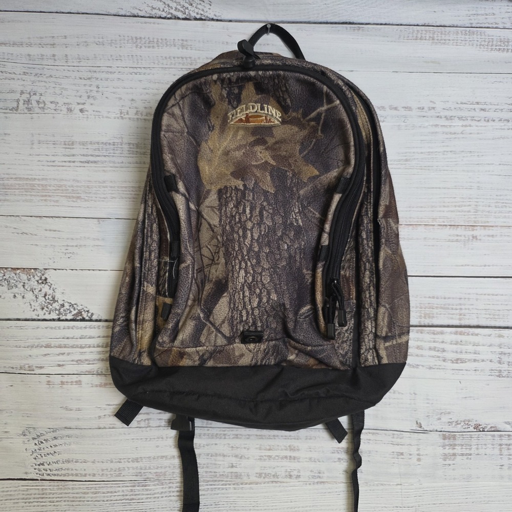 Fieldline Realtree Hardwood Camouflage Hunting‎ Backpack Soft Zipper Issue Hole